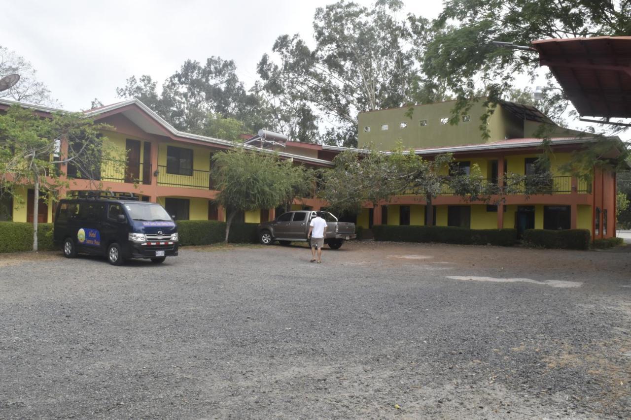 Hotel Santa Ana Liberia Airport Bagian luar foto